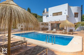 Villa Yoz by Abahana Villas